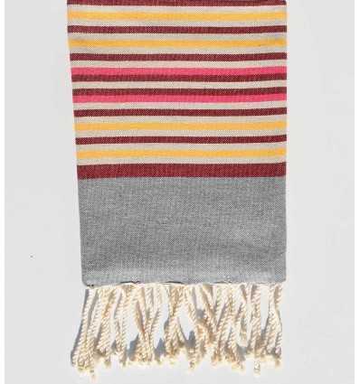 Serviette de plage enfant gris ,beige,jaune,rose et rouge bordeaux