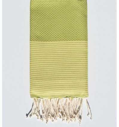 Serviette de plage en nid d'abeille vert pistache rayée jaune beurre