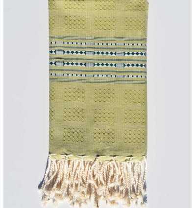 Fouta thalasso vert lichen avec motifs