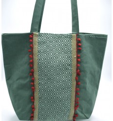Sac Saint Tropez vert avec motifs en chevron et pompons rouge Fouta Tunisia - 1 2