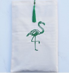Pochette beige clair brodée flamant avec pompon vert Fouta Tunisia - 1