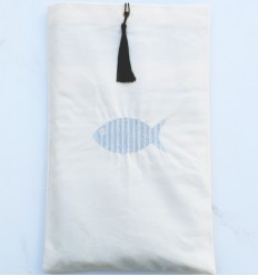 Pochette beige clair brodée avec pompon noir Fouta Tunisia - 1