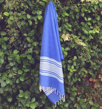Serviette de plage arabesque bleu et bleu fumée Fouta Tunisia - 3