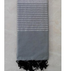 Jeté vert sauge au fil lurex argenté 