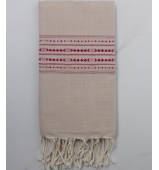Fouta thalasso beige avec motifs bordeaux 
