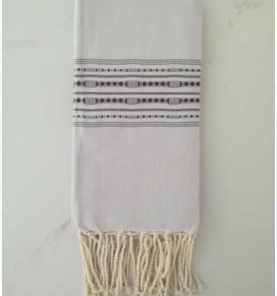 Fouta thalasso avec motifs aubergine