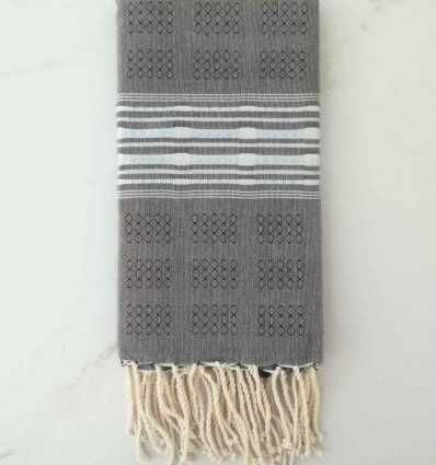 Fouta thalasso bleu avec motifs marron