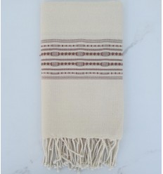 Fouta thalasso écru avec motifs marron noisette 