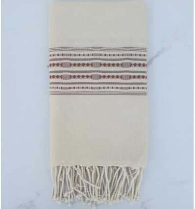 Fouta thalasso écru avec motifs marron noisette