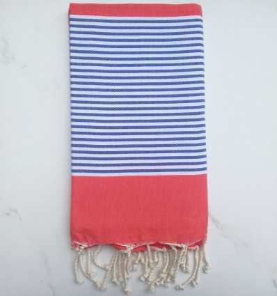 Fouta plate corail rayée bleu et blanc