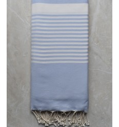 Jeté bleu pale clair 2m/3m 