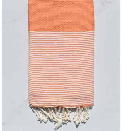 Fouta nid d'abeille orange saumon avec rayures