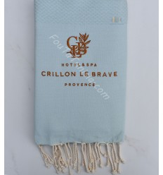 Fouta brodée hotel crillon le brave  2