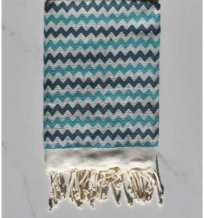 Fouta zigzag crème,bleu cobalt et Turquoise